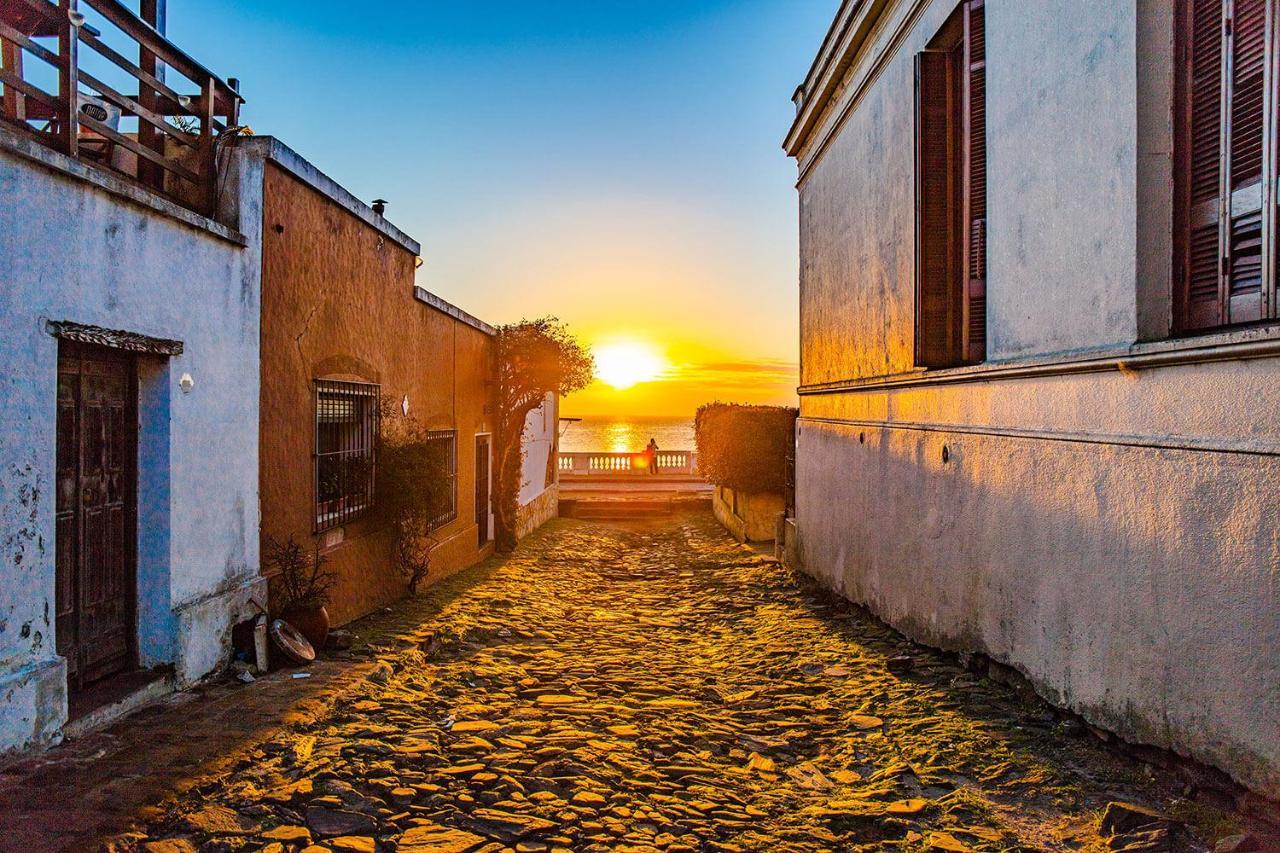 Hotel Perla Del Plata Colonia del Sacramento Exterior photo